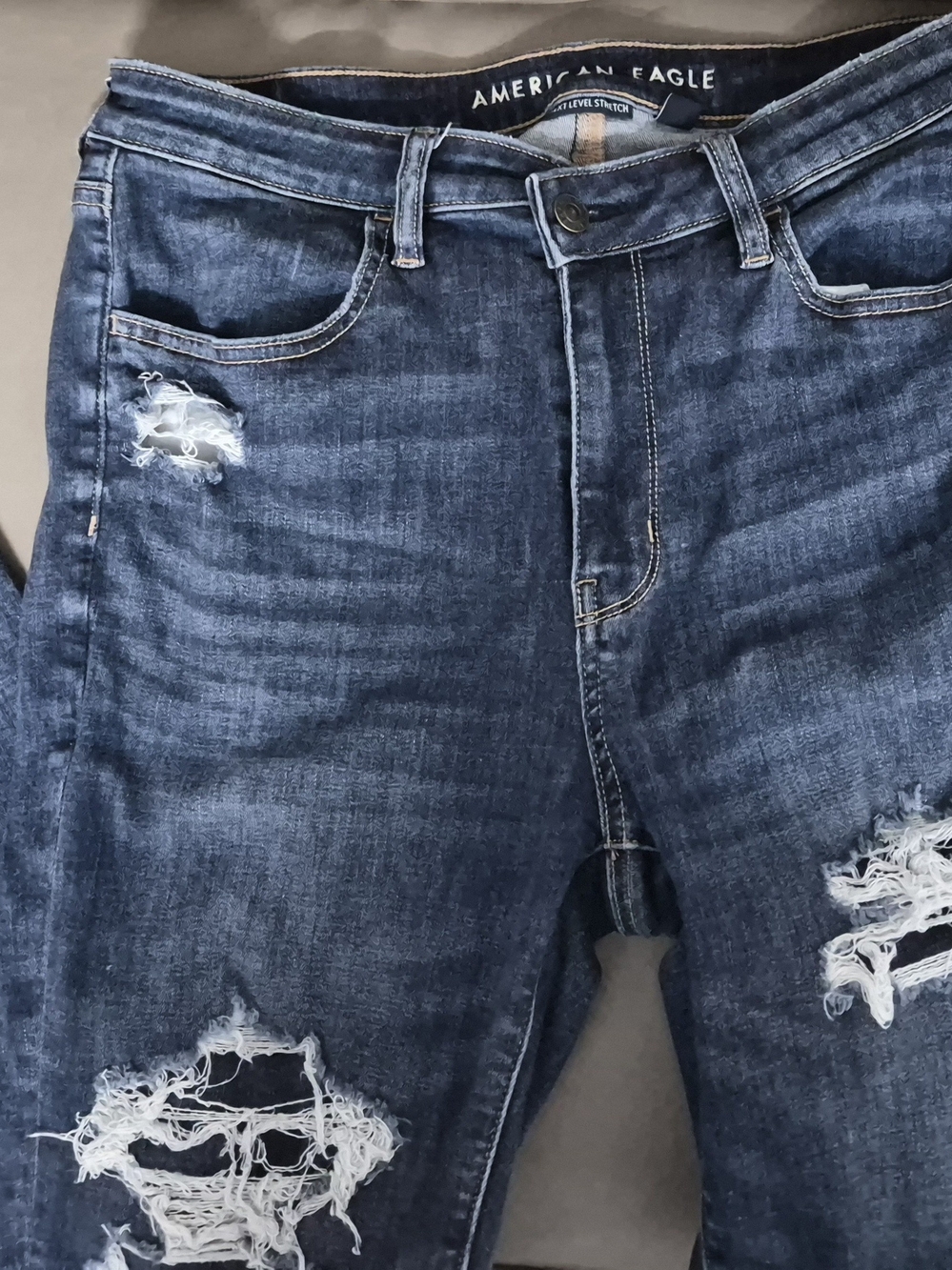 American Eagle Outfitters Women's Distressed Dark Indigo Skinny Jeans